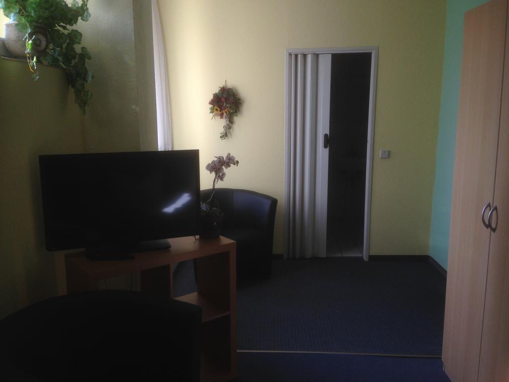 Gasthof & Pension Zum Saalestrand Bad Dürrenberg Екстериор снимка